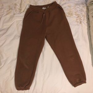 Brown fleece sweatpants